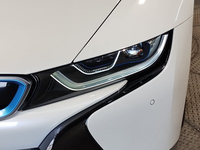 2017 BMW I8 缩略图 15