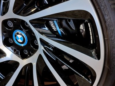 2017 BMW I8 缩略图 33