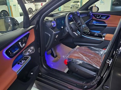 MERCEDES-BENZ GLC - 7