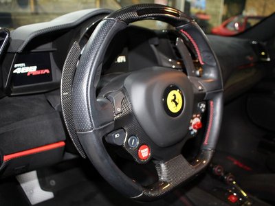FERRARI 488 PISTA - 4