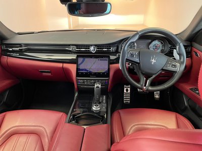 صورة 3 لـ 2021 Maserati QUATTROPORTE