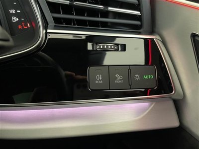 صورة مصغرة 40 لـ 2021 AUDI Q8