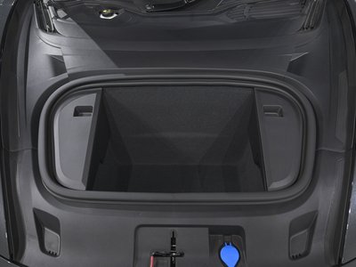 2025 Porsche TAYCAN photo 10