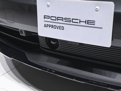 2025 Porsche TAYCAN thumbnail 12