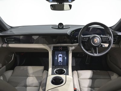 2025 Porsche TAYCAN thumbnail 25