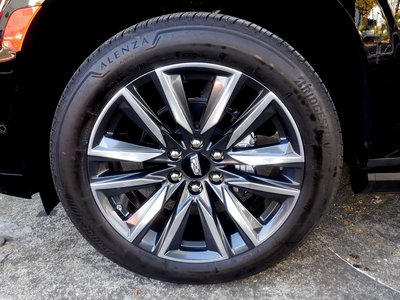 CADILLAC ESCALADE - 7