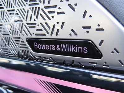 صورة مصغرة 32 لـ 2025 BMW 5 SERIES