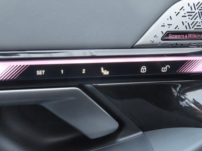 صورة مصغرة 54 لـ 2025 BMW 5 SERIES