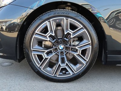 صورة مصغرة 60 لـ 2025 BMW 5 SERIES