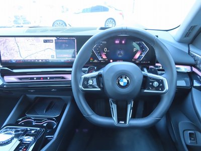 صورة مصغرة 27 لـ 2025 BMW 5 SERIES