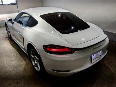 PORSCHE 718 - 8