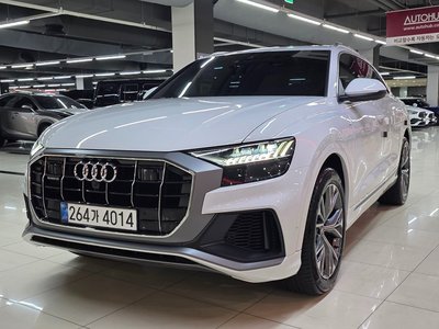 2020 AUDI Q8 photo 2