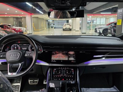 2020 AUDI Q8 photo 10