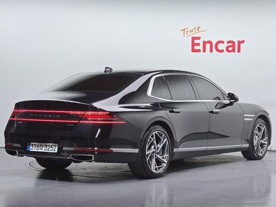 صورة 3 لـ 2022 Genesis G90 (RS4)