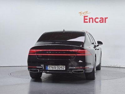 صورة 4 لـ 2022 Genesis G90 (RS4)