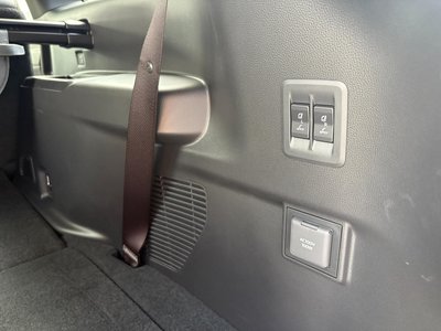 2025 Lexus GX — фото 17