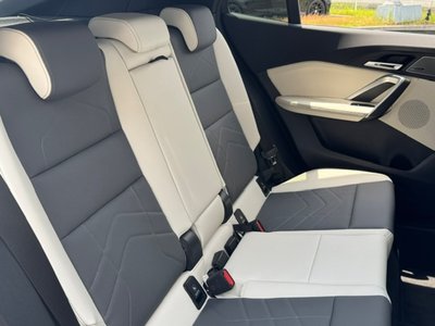 2025 BMW X2 — миниатюра 43