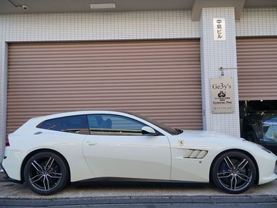 FERRARI GTC4 LUSSO - 7