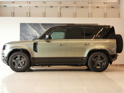 2023 LAND Rover DEFENDER thumbnail 26
