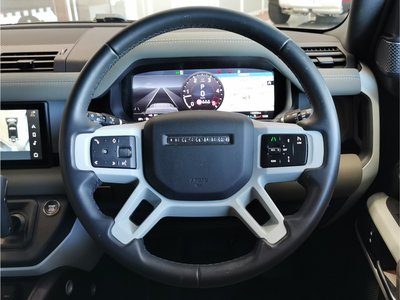 2023 LAND Rover DEFENDER thumbnail 17