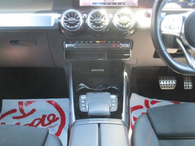 2023 Mercedes-BENZ GLB — миниатюра 27
