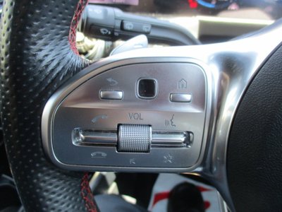2023 Mercedes-BENZ GLB — миниатюра 33