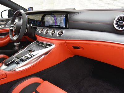 MERCEDES-BENZ GT AMG - 8