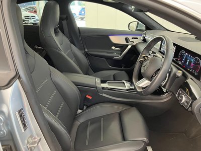 MERCEDES-BENZ CLA - 7