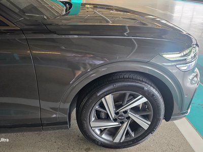 صورة 6 لـ 2024 Genesis GV70