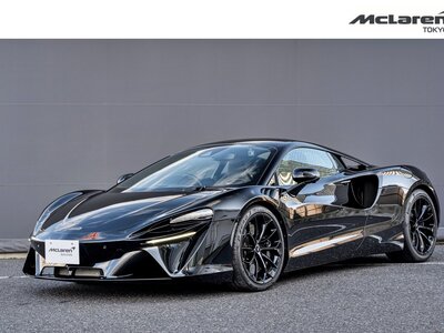 MCLAREN ARTURA - 6