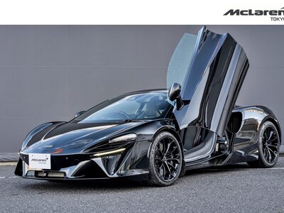 MCLAREN ARTURA - 7