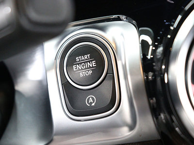 MERCEDES-BENZ GLB - 6