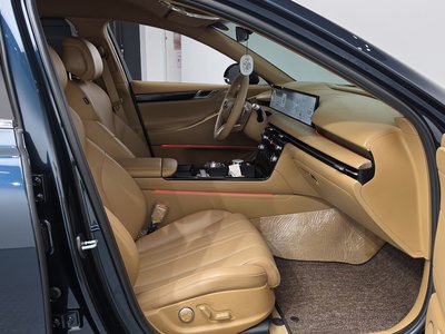 2025 Genesis G80 (RG3) thumbnail 16