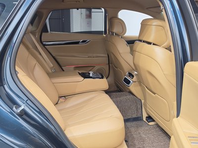 2025 Genesis G80 (RG3) thumbnail 17