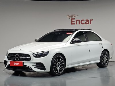 MERCEDES-BENZ E-CLASS - 2