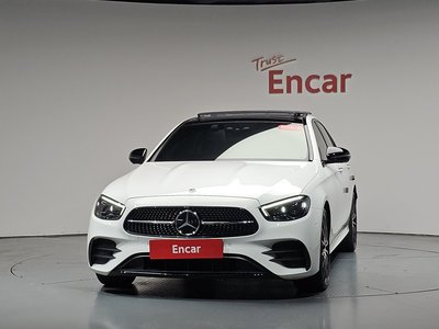 MERCEDES-BENZ E-CLASS - 3