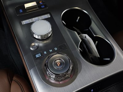 صورة مصغرة 12 لـ 2024 Genesis GV70