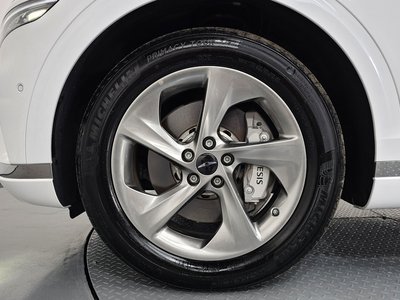 صورة 6 لـ 2024 Genesis GV70