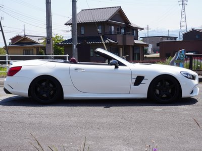 MERCEDES-BENZ SL - 10