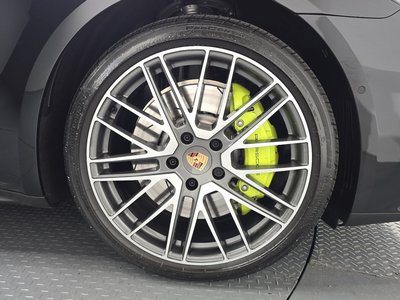 PORSCHE PANAMERA - 8