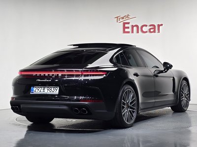 PORSCHE PANAMERA - 2