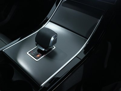 2025 LAND Rover RANGE ROVER VELAR — миниатюра 36