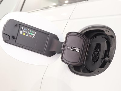2025 LAND Rover RANGE ROVER VELAR — миниатюра 27
