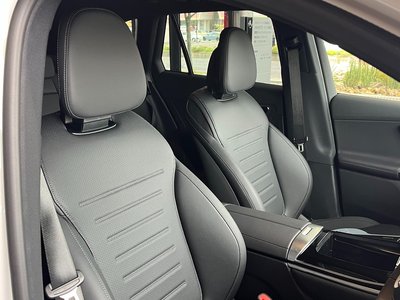 MERCEDES-BENZ GLC - 4