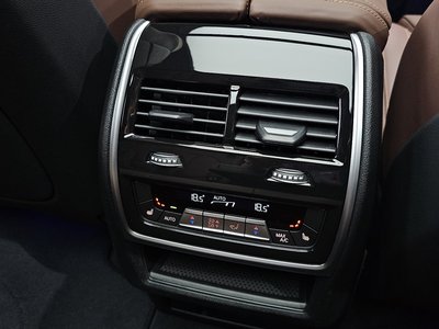 2025 BMW X5 thumbnail 29