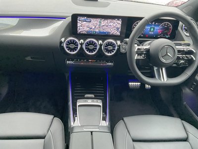 2025 Mercedes-BENZ GLA — миниатюра 11