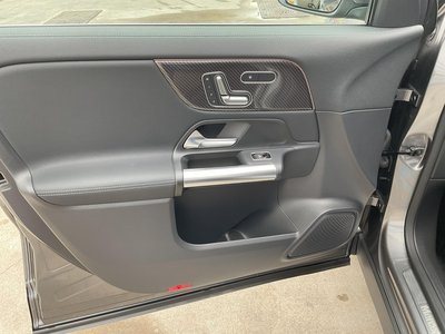 2025 Mercedes-BENZ GLA — миниатюра 22