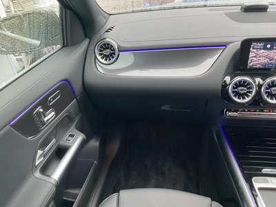 2025 Mercedes-BENZ GLA — миниатюра 12