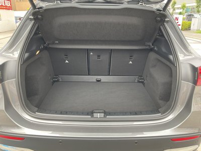 2025 Mercedes-BENZ GLA 照片 8