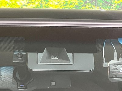 TOYOTA LAND CRUISER 70 - 5